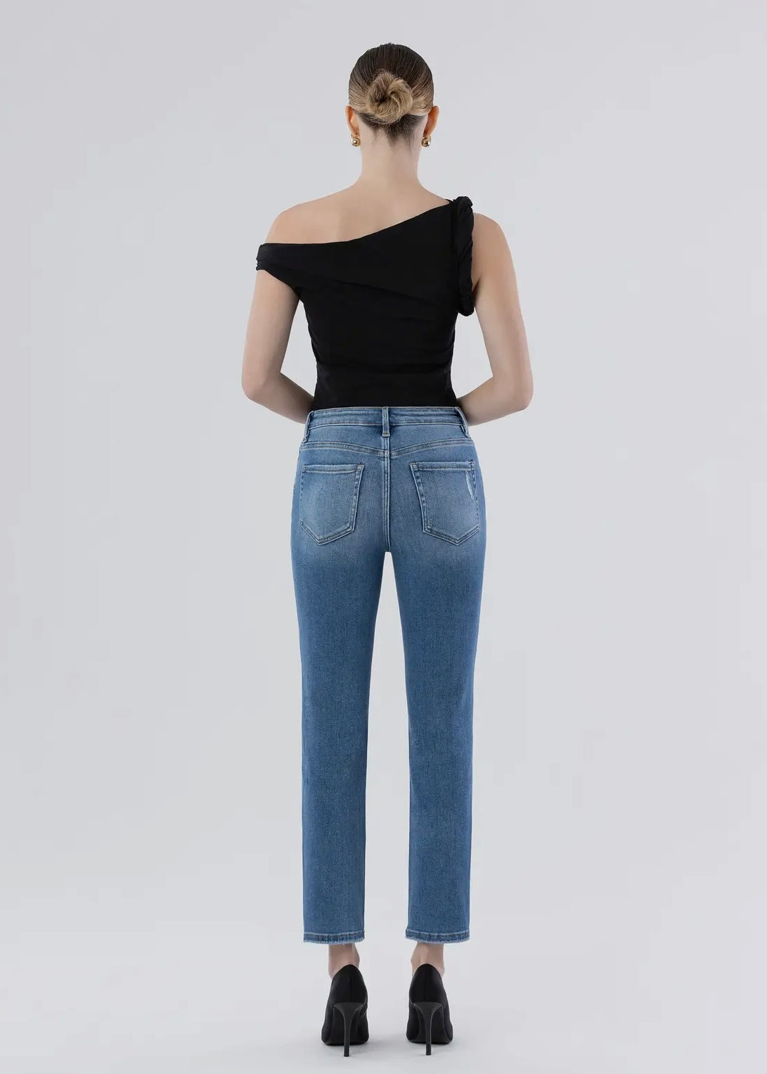 Kailyn High Rise Slim Straight Jeans