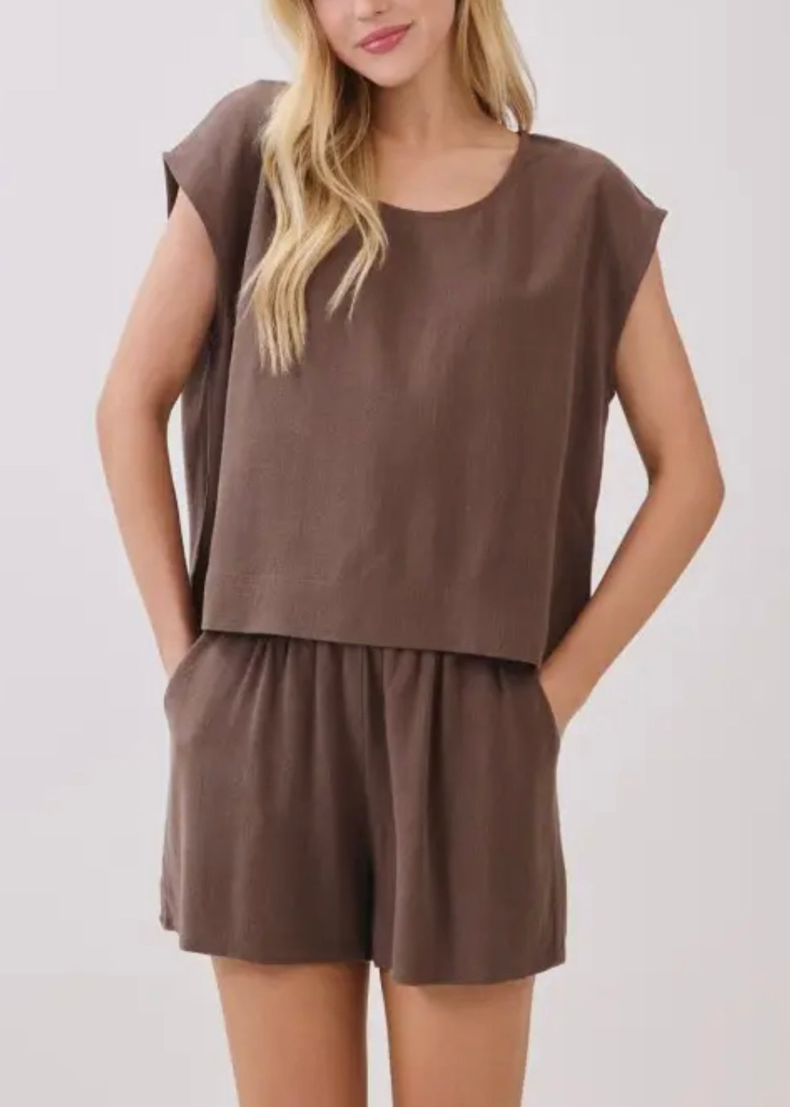 Jollie Boxy Top Round Neck