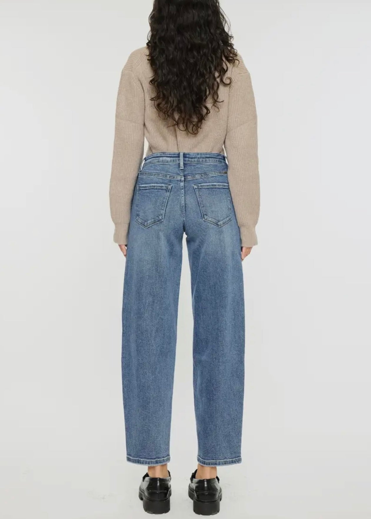 Outlaw High Rise Barrel Jean