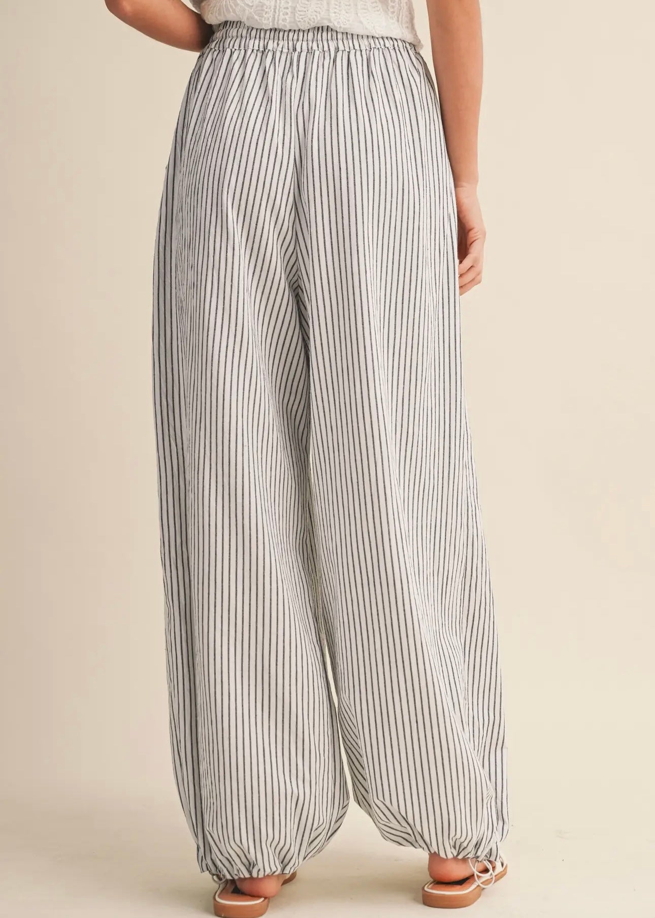 Sukie Stripped Wide Pant
