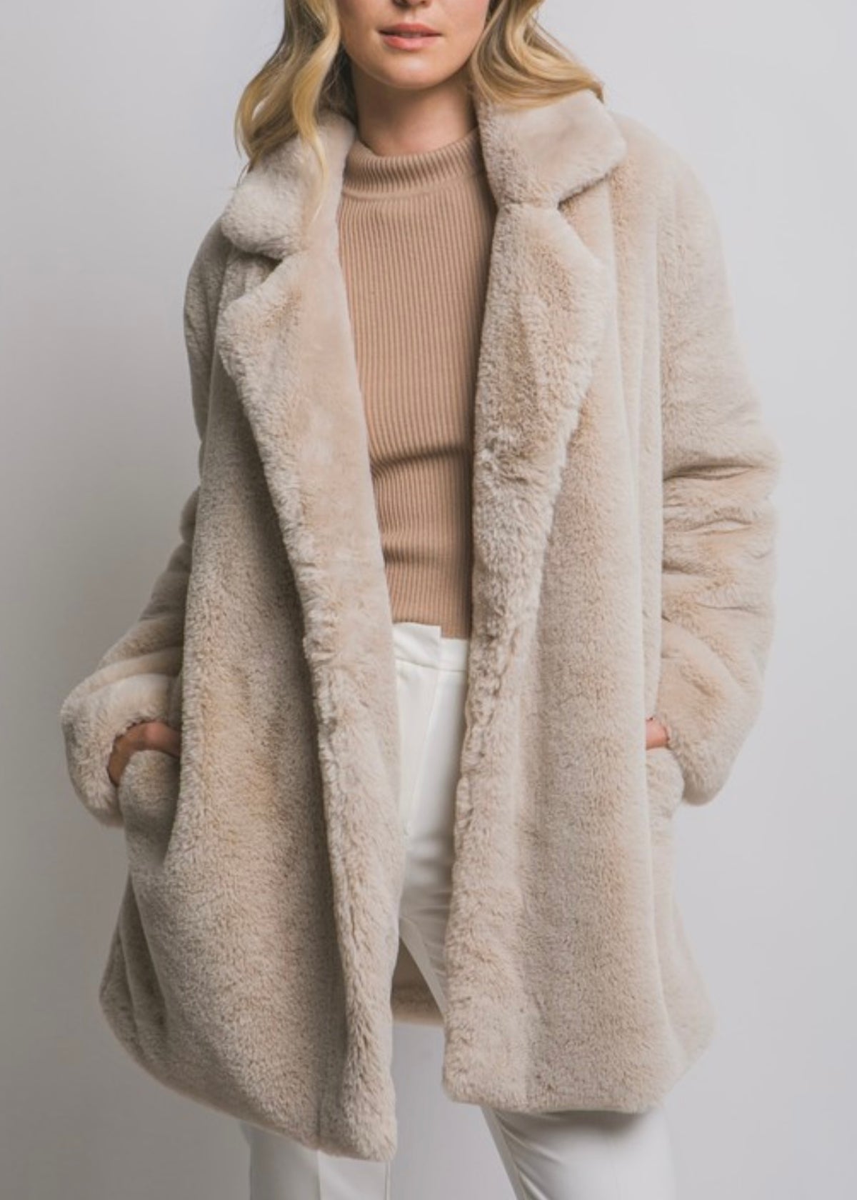 Yulissa Faux Fur Coat