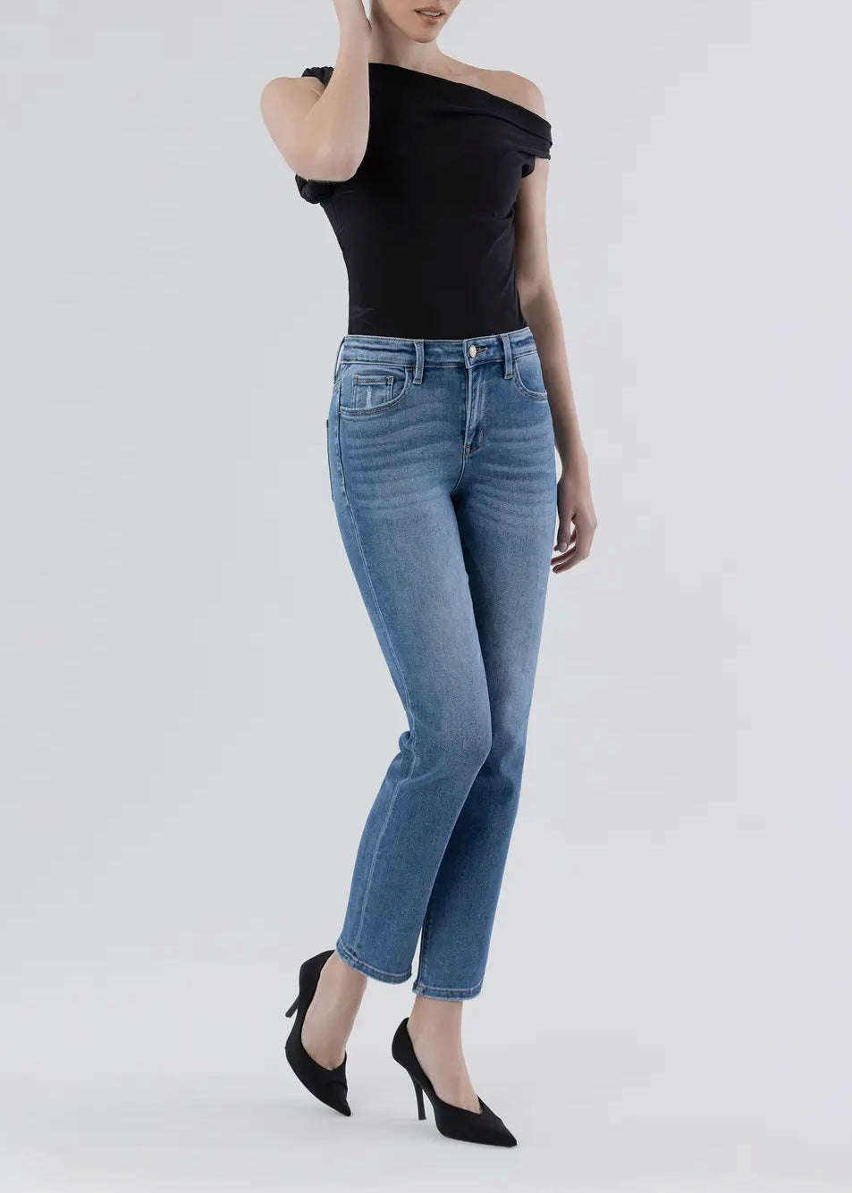 Kailyn High Rise Slim Straight Jeans