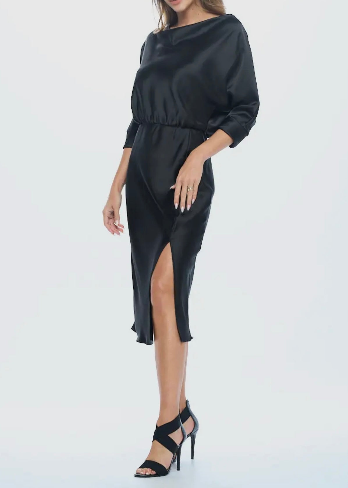 Carrington 3/4 Sleeve Midi Dress