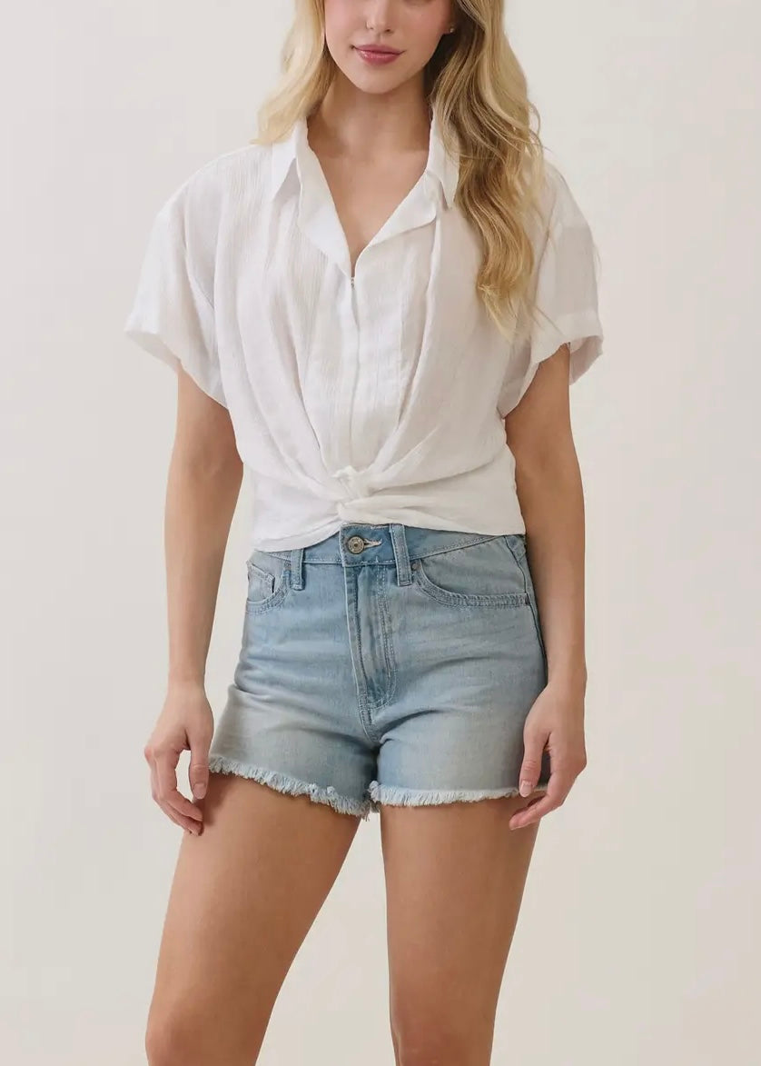 Amiee Front Twist Collared Crop Top