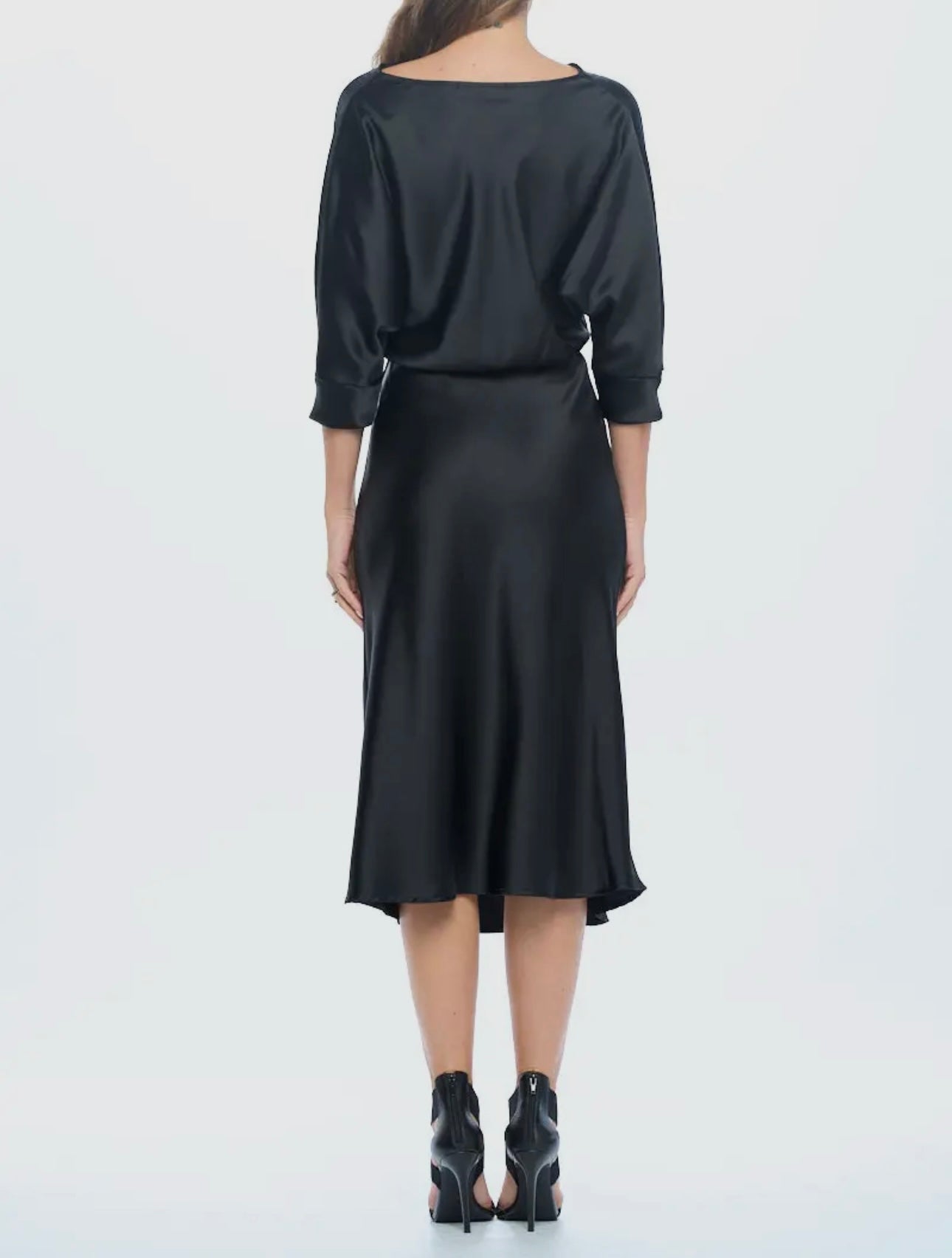 Carrington 3/4 Sleeve Midi Dress