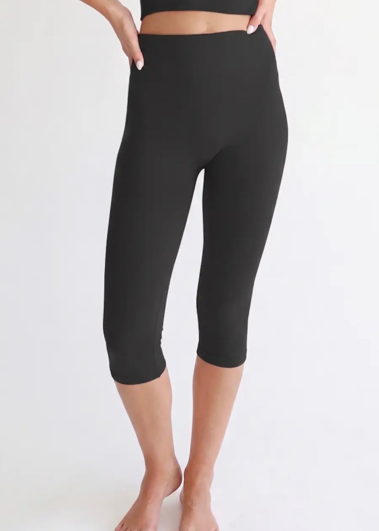 Signature Capri Legging